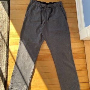 Lululemon On The Fly pants grey size 8